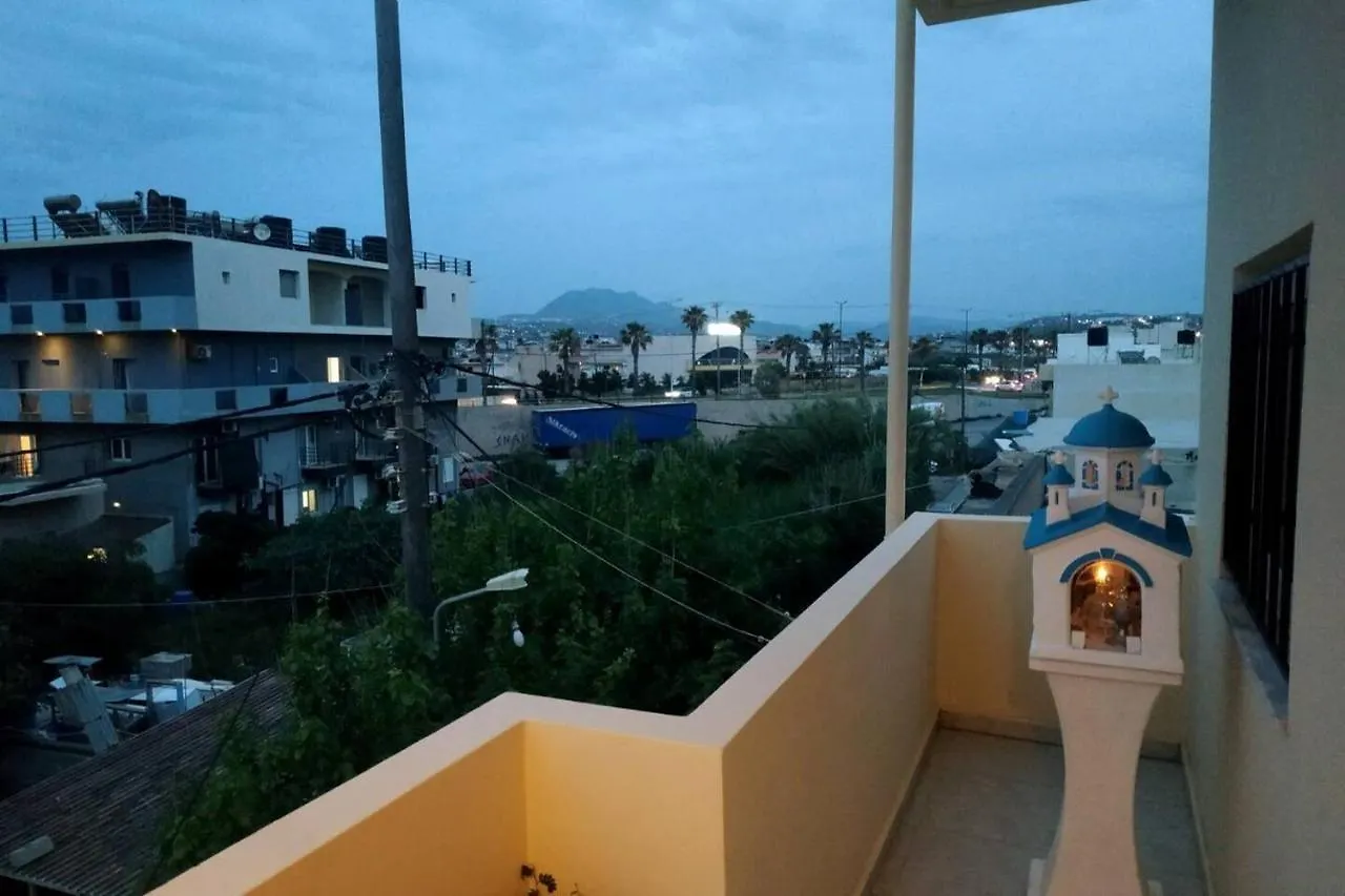 Studio On The Closest Beach To The City! Amoudara  Greece