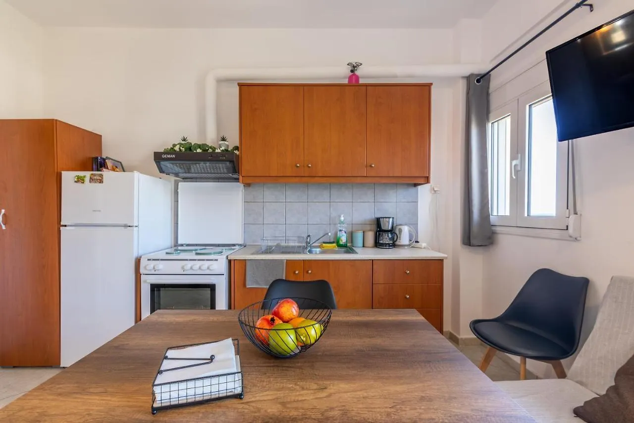 Apartment Studio On The Closest Beach To The City! Amoudara  Greece